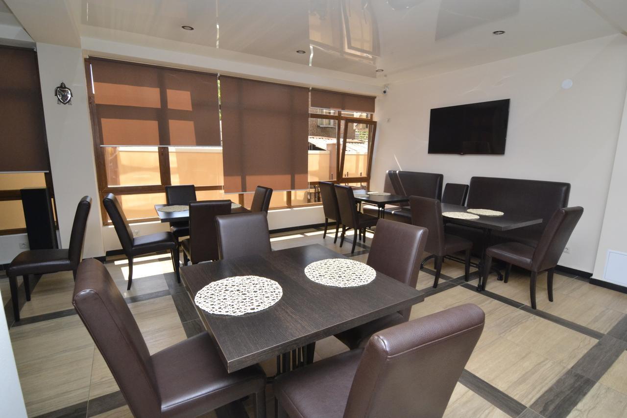 Arda Hotel Gagra Ngoại thất bức ảnh
