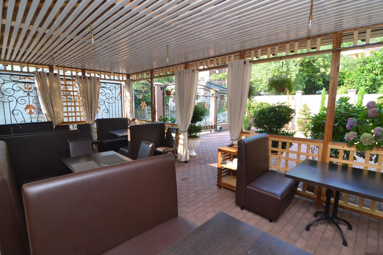 Arda Hotel Gagra Ngoại thất bức ảnh